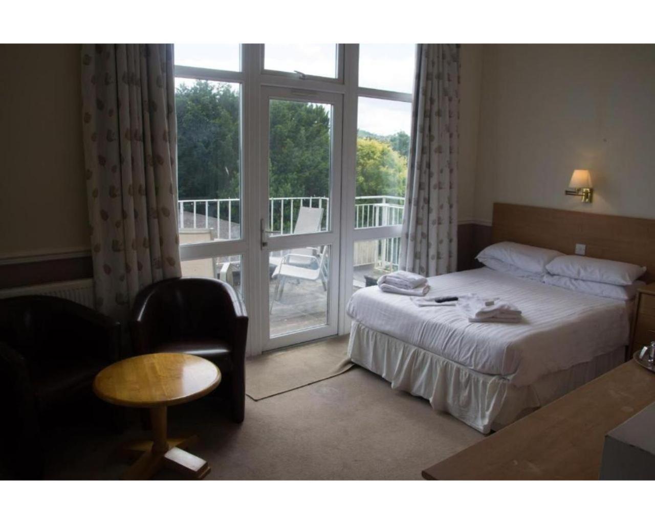 Hotel Diamond 2*