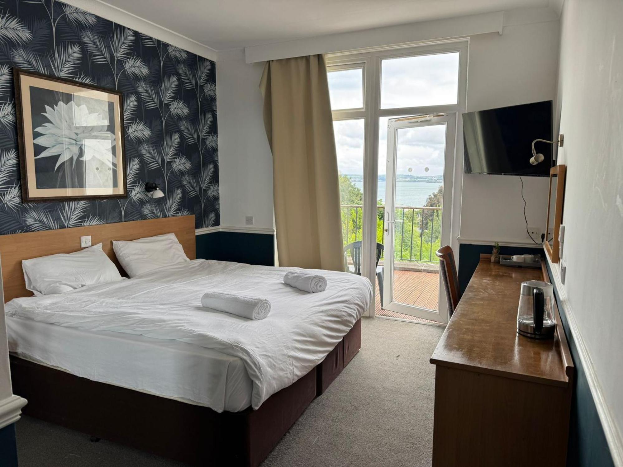 Hotel Diamond 2*