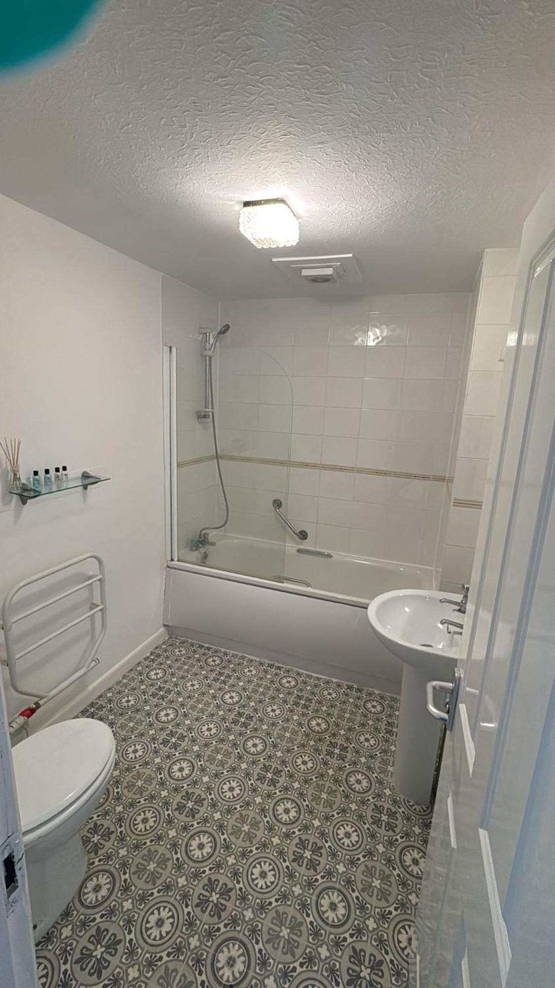 Diamond 2* Torquay